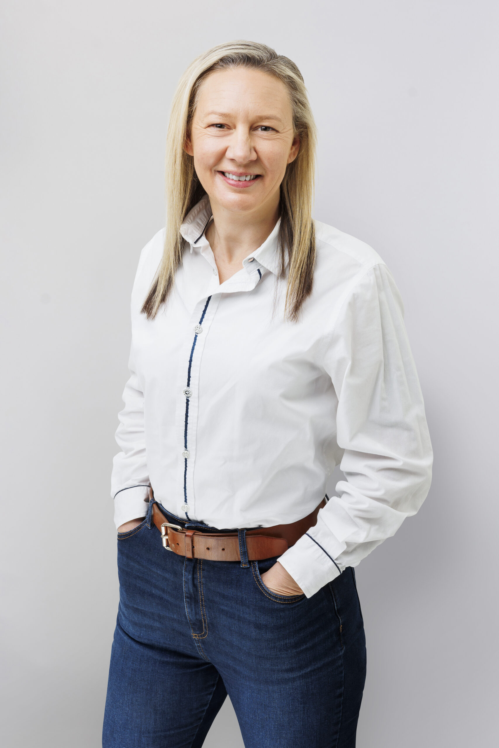 Lucy M - Business Unit Manager